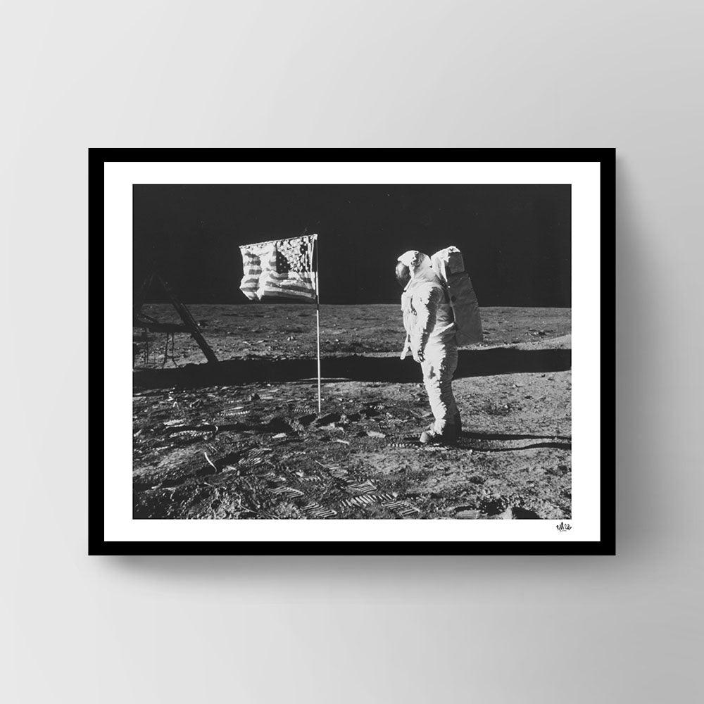 Buzz on the moon - Hans Breuker