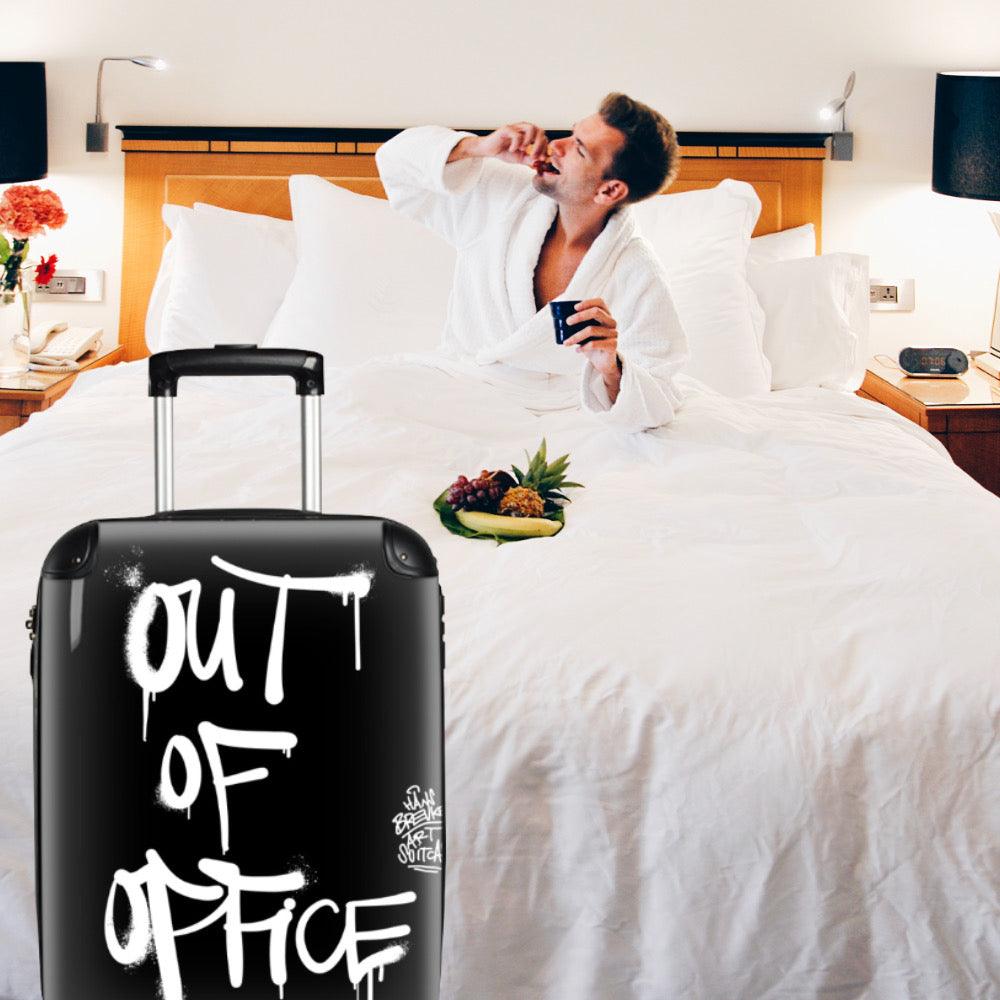 Out of Office - Hans Breuker