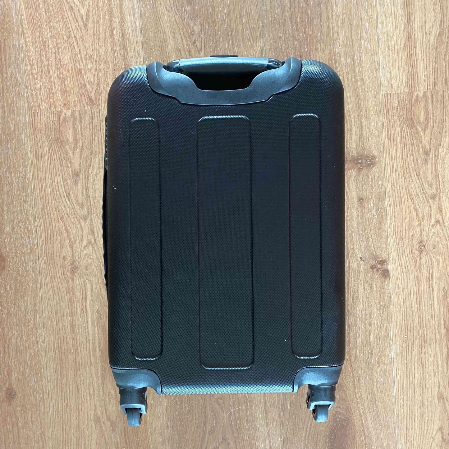 Fastlove art suitcase 3 maten. - Hans Breuker