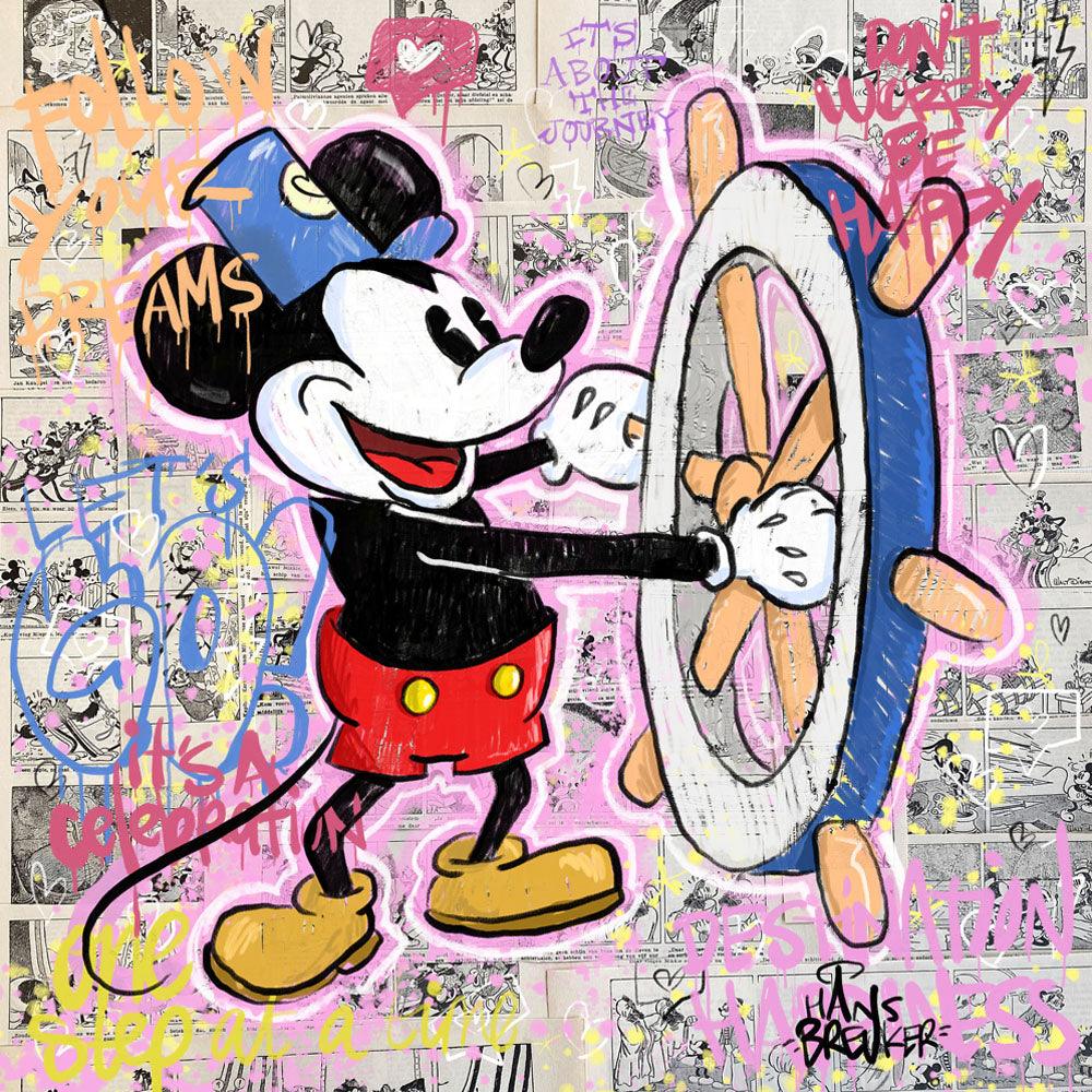 Mickey heading in. Like - Hans Breuker