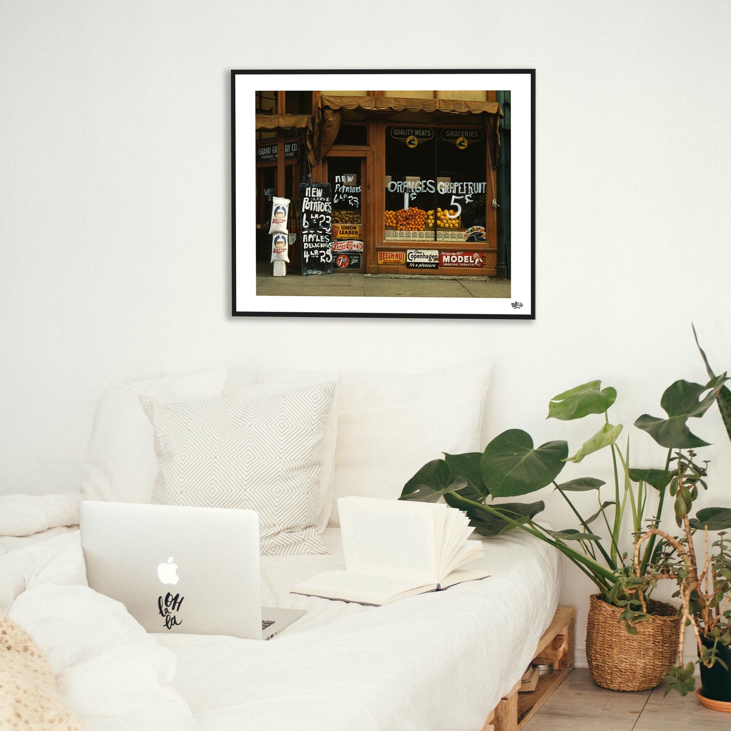 New potatoes - storefront - Hans Breuker
