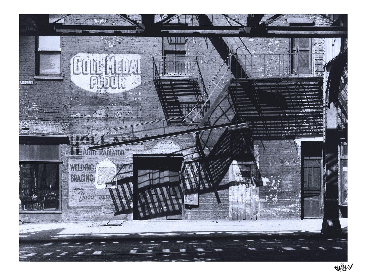Urban shadows - Hans Breuker