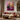 Cheers! Beer duo in een woonkamer