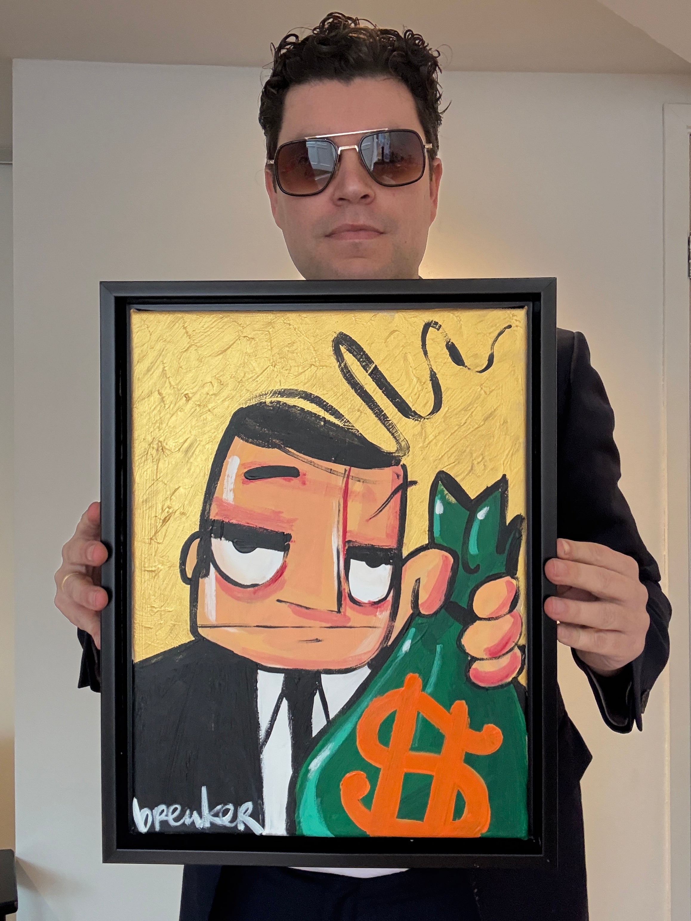 Golden cashbag 30 x 40 cm acryl op doek ingelijst.