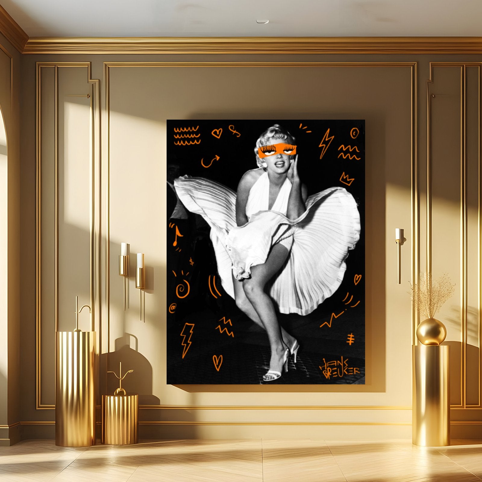 Marilyn orange street