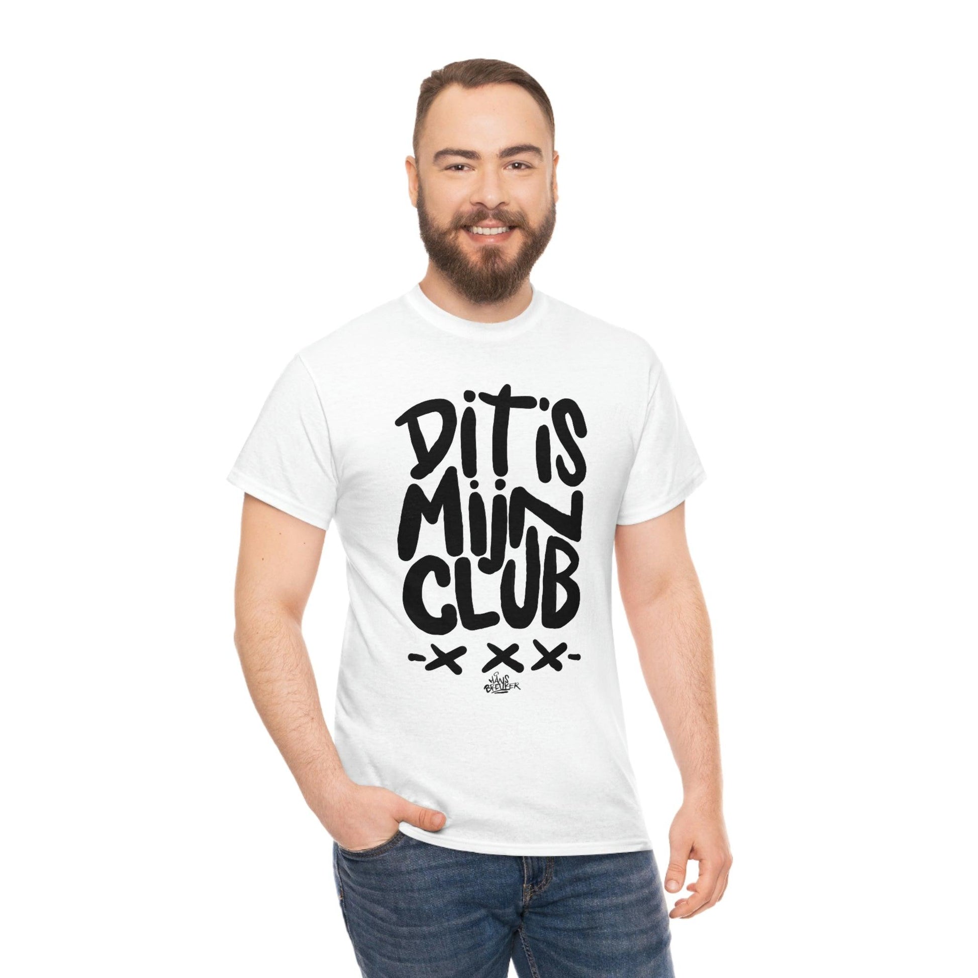 Dit is mijn club zwarte handgeschreven letters. Ajax Amsterdam fan t-shirt, dit is mijn club, mijn ideaal - Hans Breuker