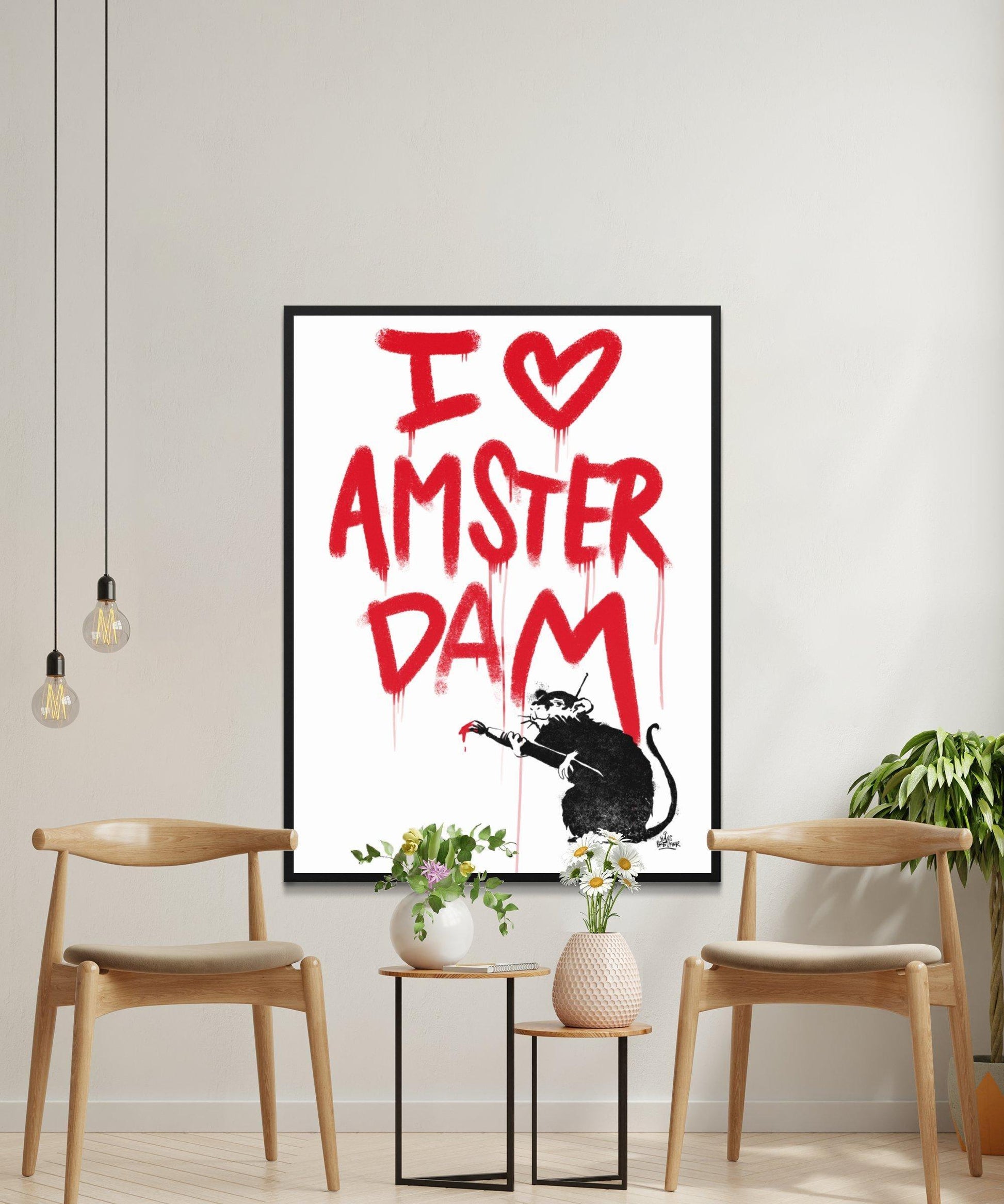 I love Amsterdam streetart rat. AAN TE PASSEN - Hans Breuker