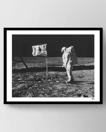 Buzz on the moon - Hans Breuker