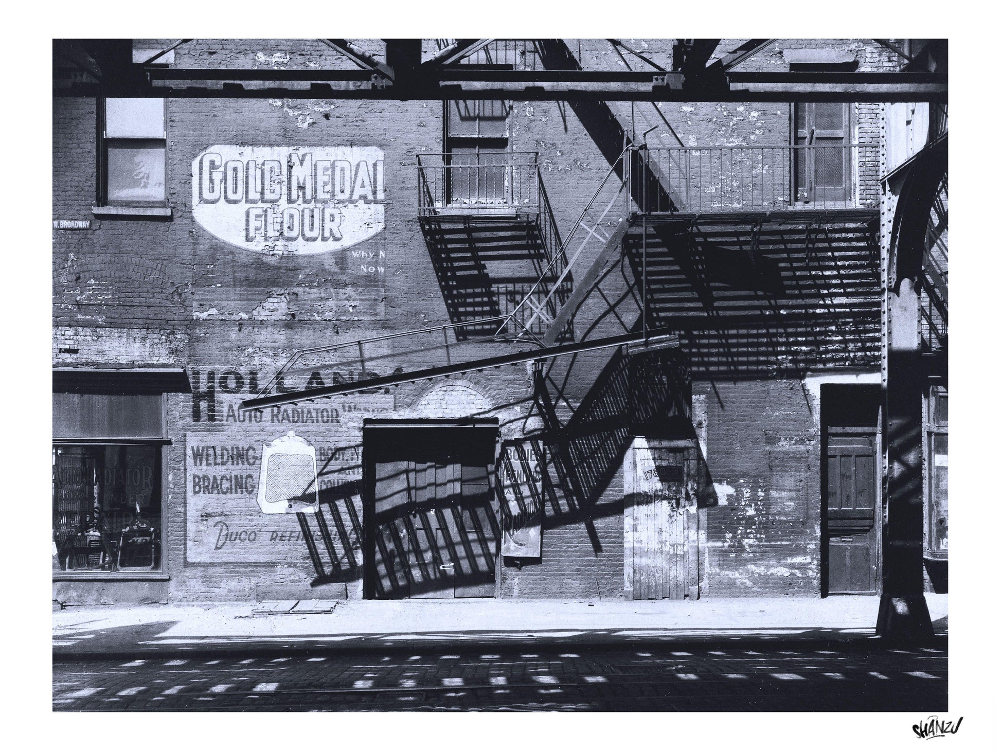 Urban shadows - Hans Breuker
