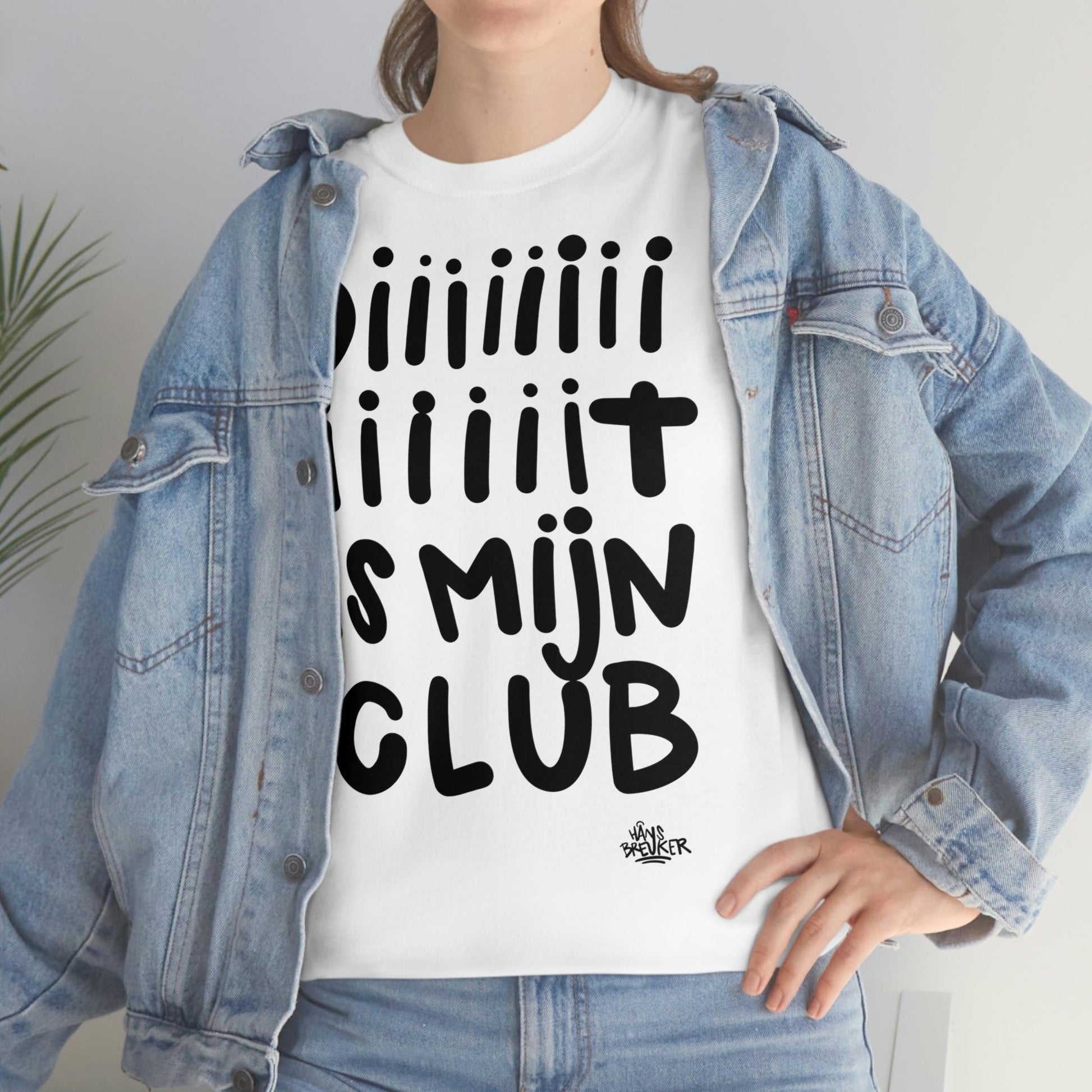 Diiiiit is mijn club zwarte handgeschreven letters. Ajax Amsterdam fan t-shirt, dit is mijn club, mijn ideaal - Hans Breuker